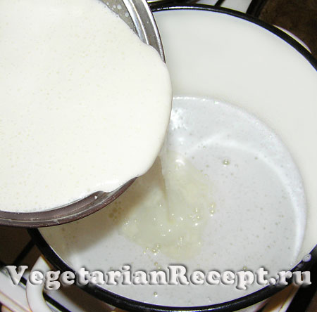 Приготовление заварного крема без яиц (фото)