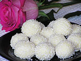 Сладкие кокосовые шарики (рецепт)