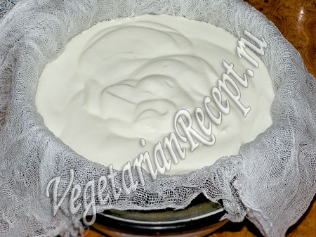 Торт из коржей со сгущенкой - сметана для крема
