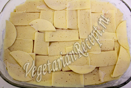 сырная лазанья - выкладываем сыр
