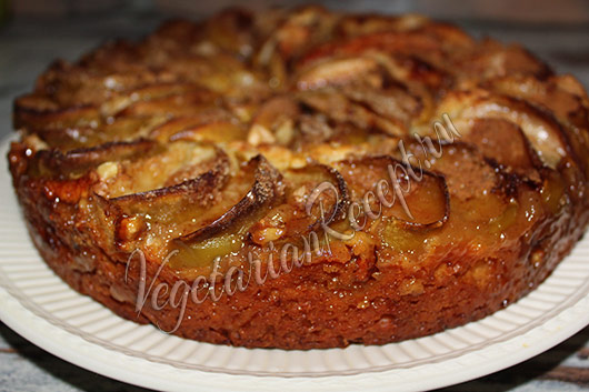 рецепт - пирог с яблоками и орехами