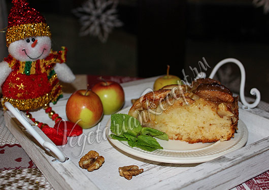 яблочный пирог с орехами фото