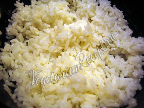 вареный рис для салата