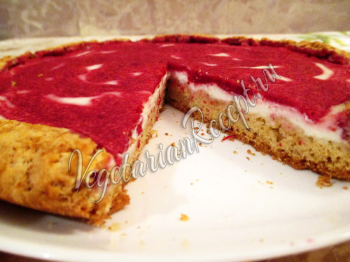 пирог с творожно-ягодной начинкой