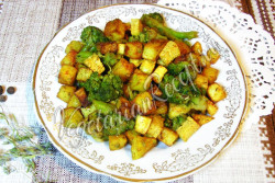 Картофель с броколли и тофу