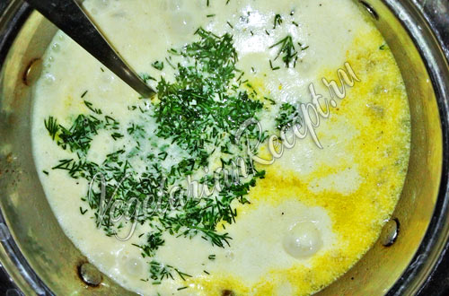 Добавляем в картофельный суп по-чешски зелень